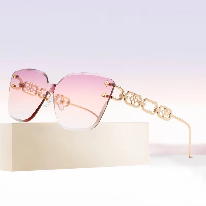 New Fashionable Sunglasses Str - Street Fashion Photo review and price